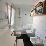 Bonita Con Piscina فيلة