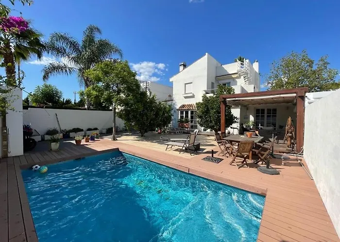 Villa Bonita Con Piscina *