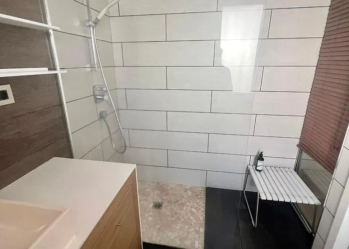 Bonita Con Piscina *