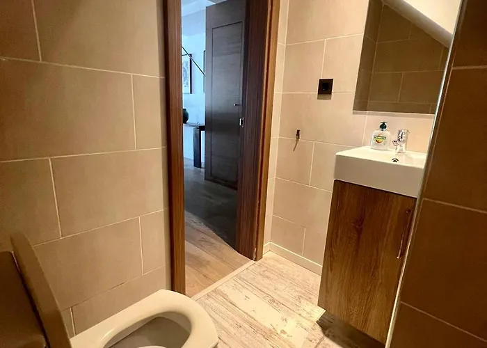 Bonita Con Piscina Villa *