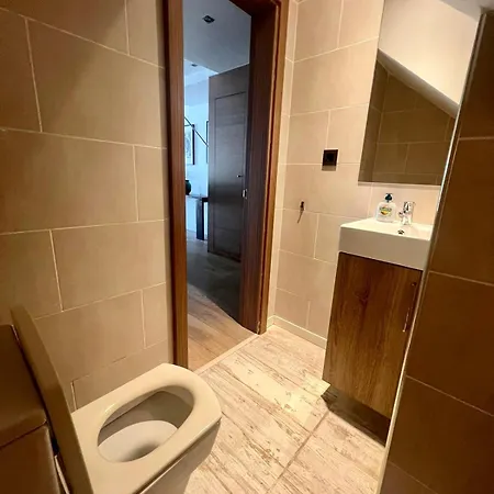 Bonita Con Piscina Villa *