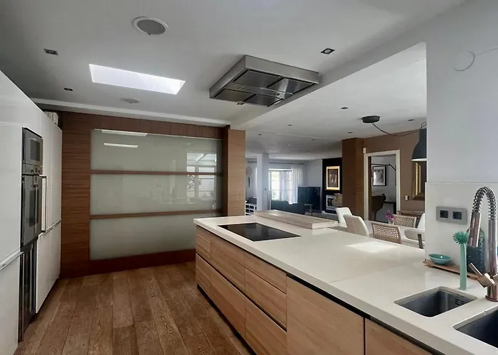 Bonita Con Piscina אסטפונה